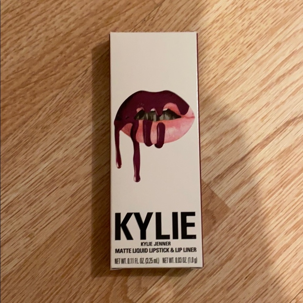 Kylie lip kit Head over Heels